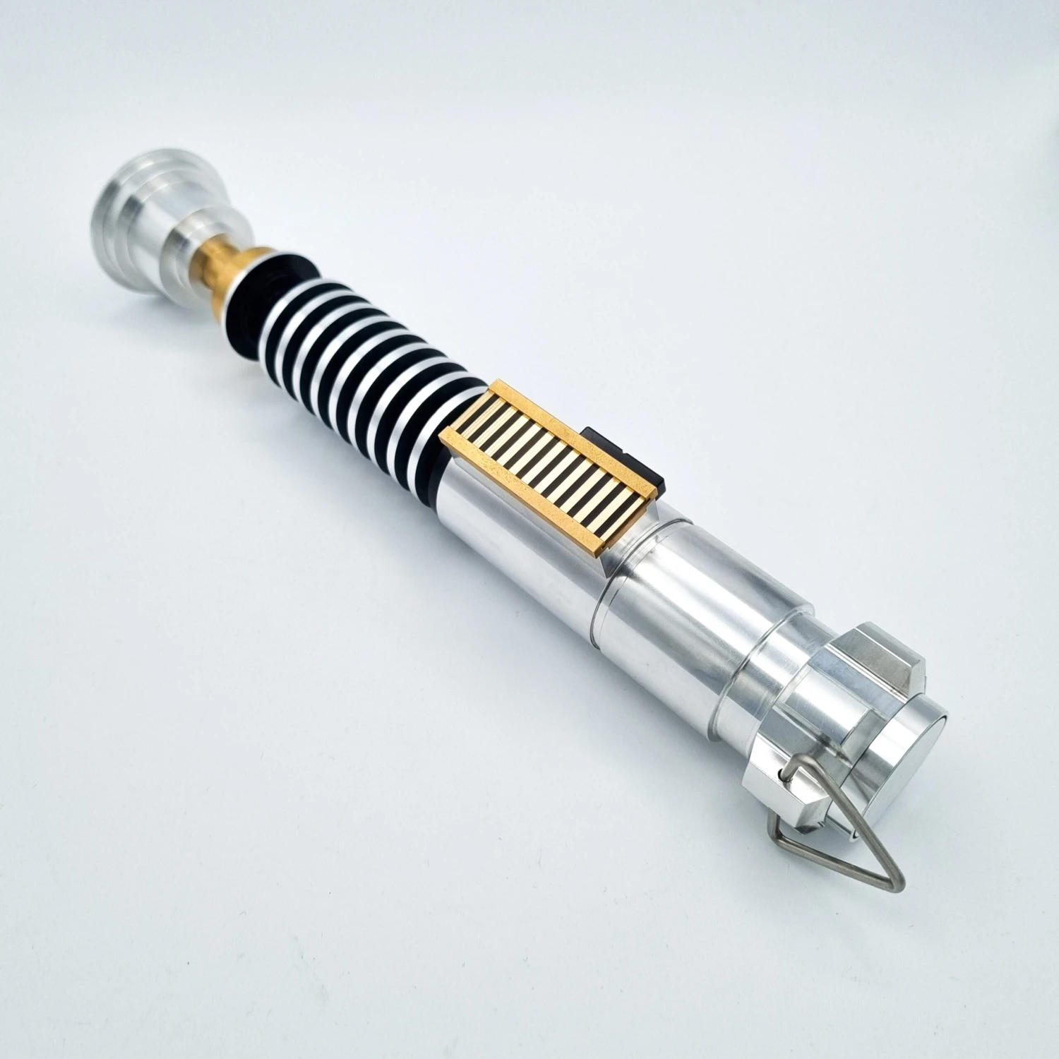 Collectors Edition Saber - Creepy Uncle Luke Skywalker 5 Collectors Edition Saber - Creepy Uncle Luke Skywalker - Image 3